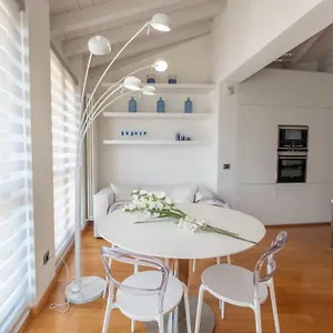 Appartamento Happy Guest - & Style, Riva di Solto