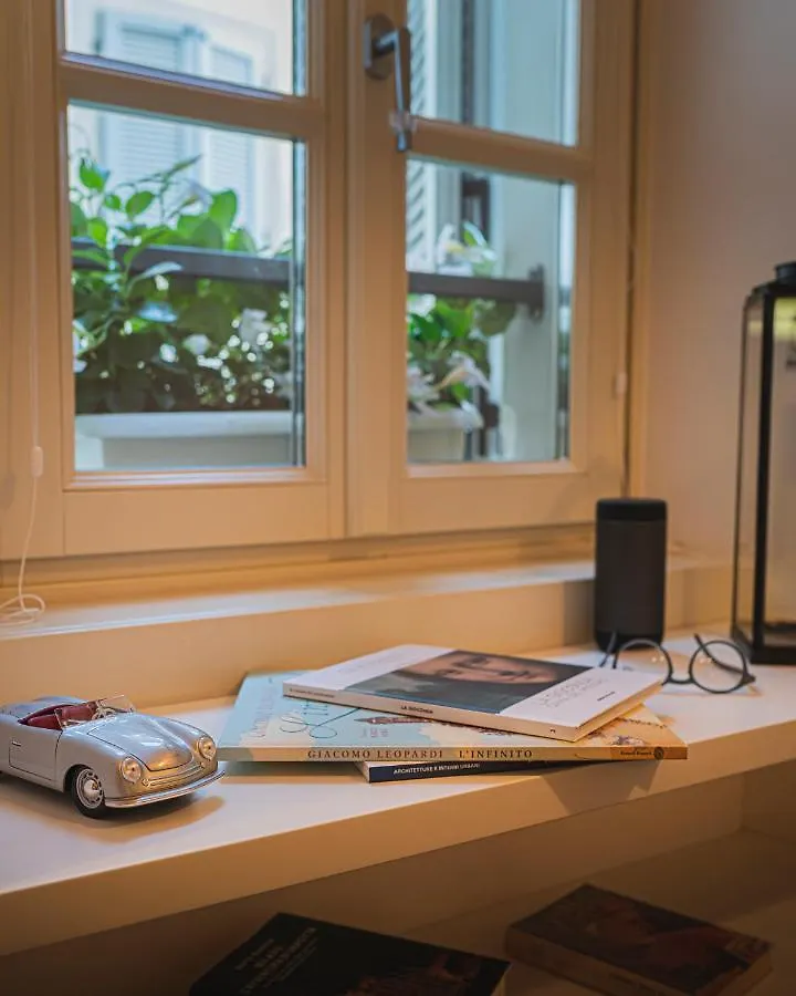 La Loggia Apartamento Chiavenna Itália